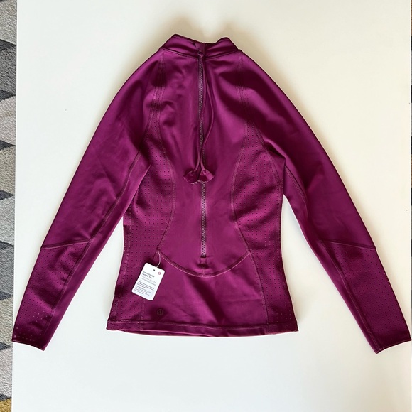 Lululemon Swell Seeker Paddle Top BNWT - size 6 - Picture 2 of 5